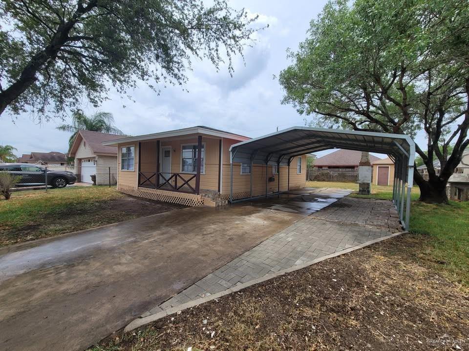 211 Paseo Del Rey Street, Mission, TX 78572
