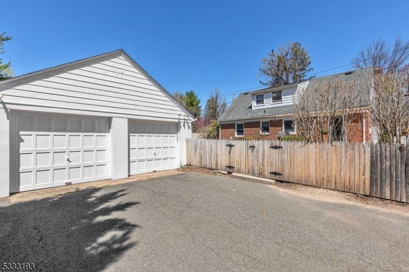 1840 Lake Avenue, Scotch Plains Township, NJ 07076