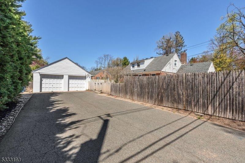 1840 Lake Avenue, Scotch Plains Township, NJ 07076