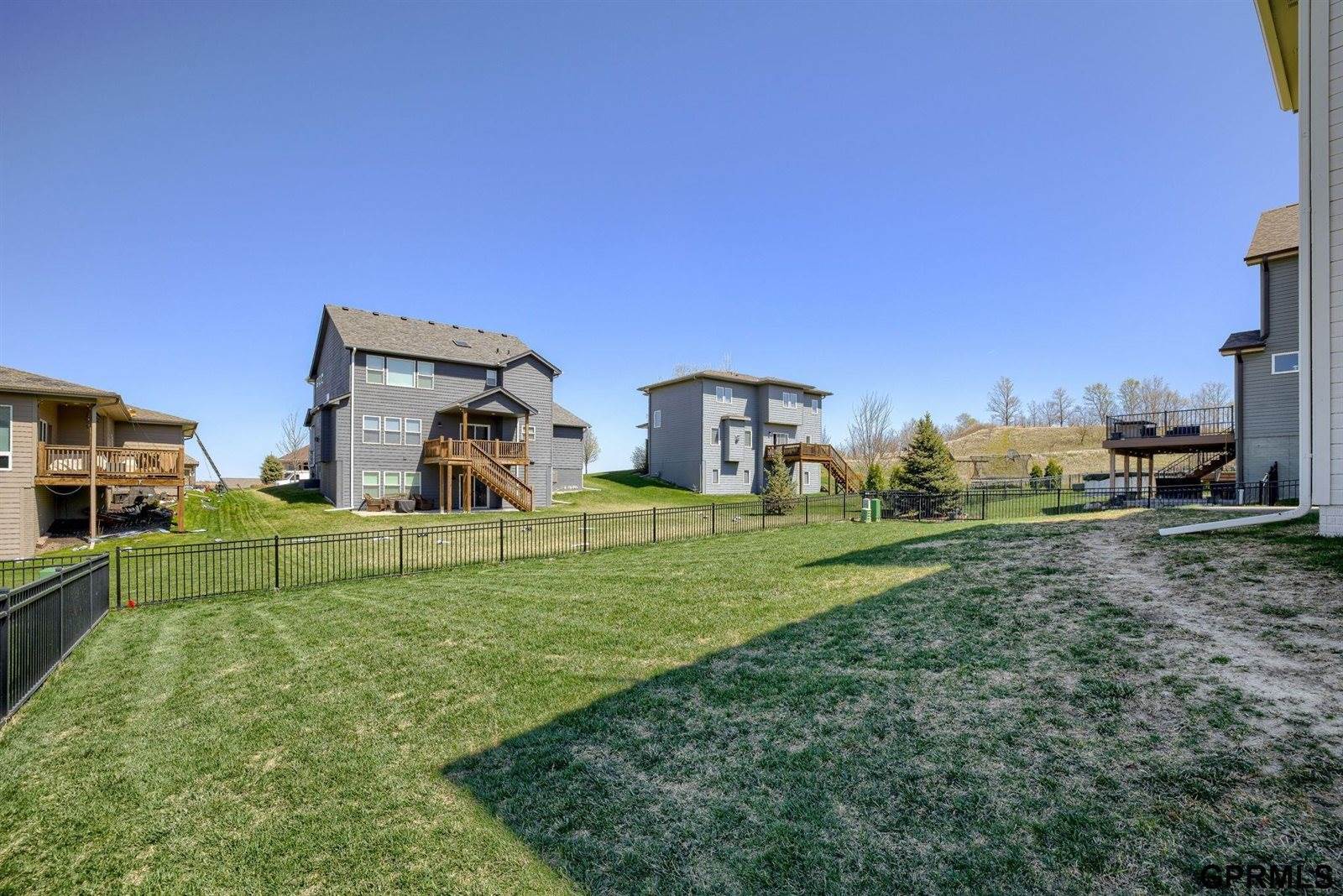 9613 North 150 Avenue, Bennington, NE 68007