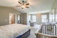 9613 North 150 Avenue, Bennington, NE 68007