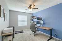 9613 North 150 Avenue, Bennington, NE 68007