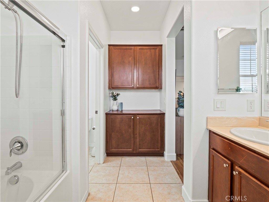 28436 Herrera Street, Valencia, CA 91354