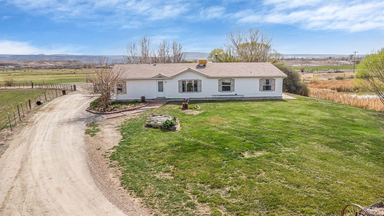 1940 10 Road, Mack, CO 81525