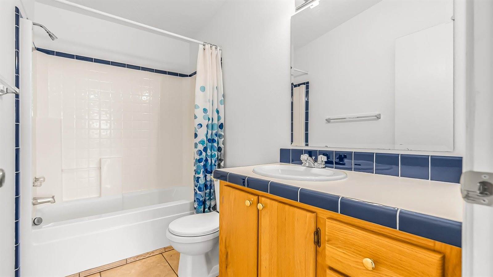 1940 10 Road, Mack, CO 81525