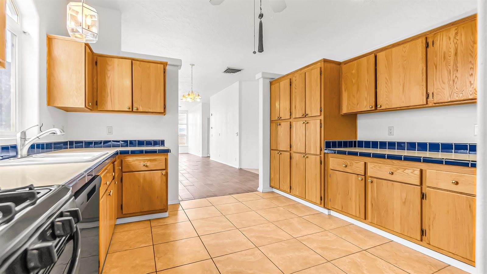 1940 10 Road, Mack, CO 81525