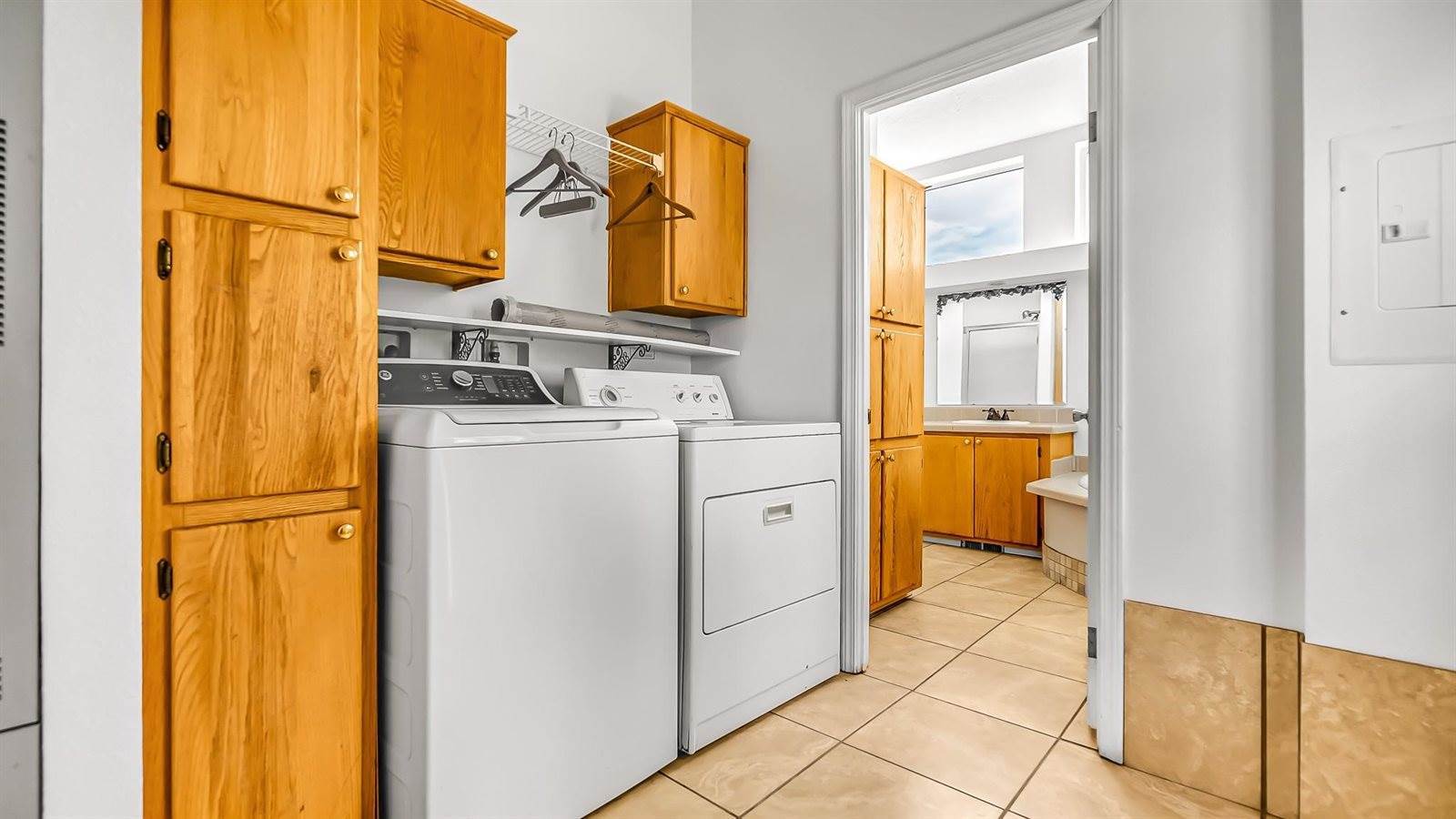 1940 10 Road, Mack, CO 81525