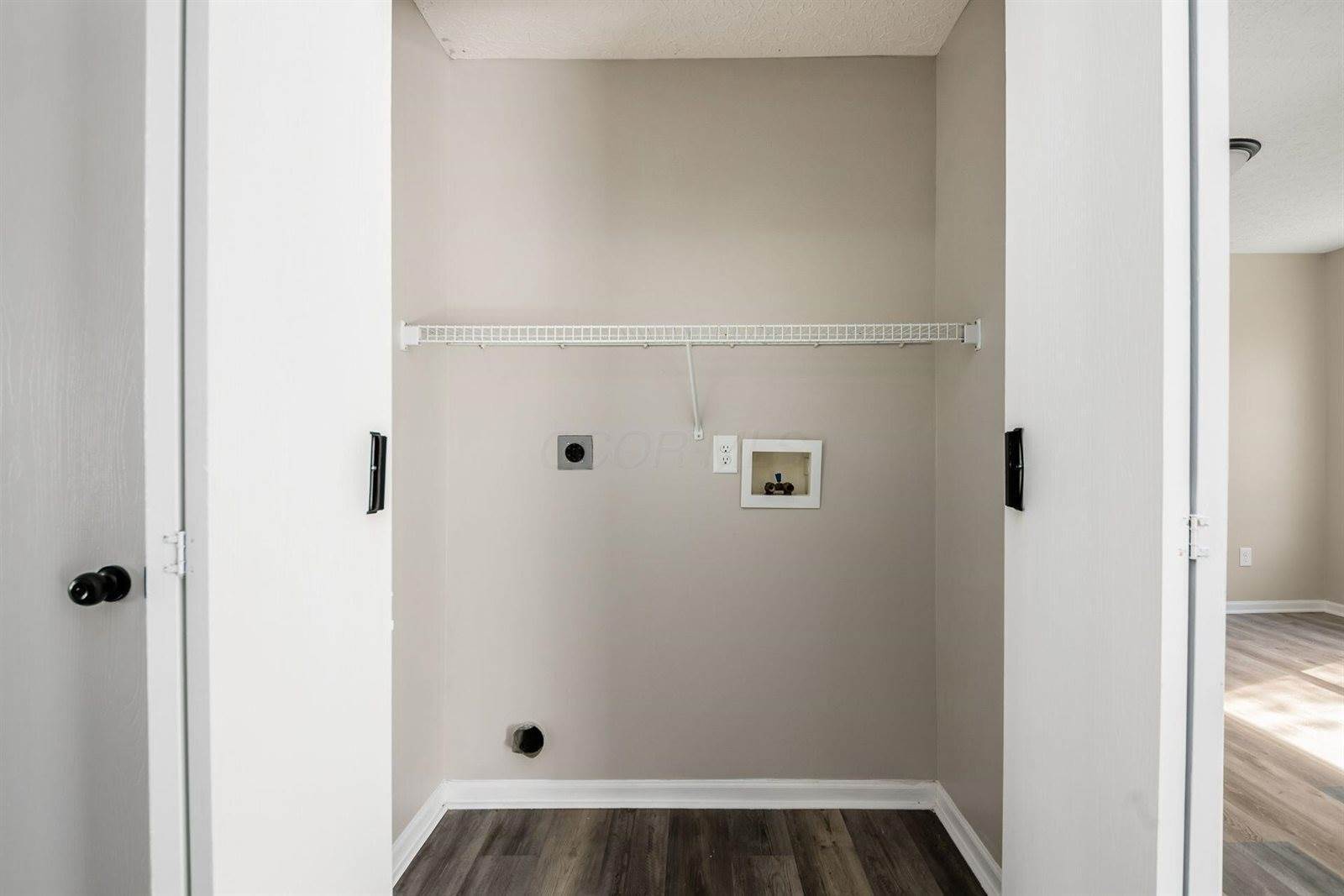 4729 Heatherton Drive, Columbus, OH 43229