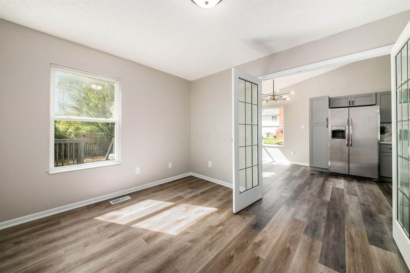 4729 Heatherton Drive, Columbus, OH 43229