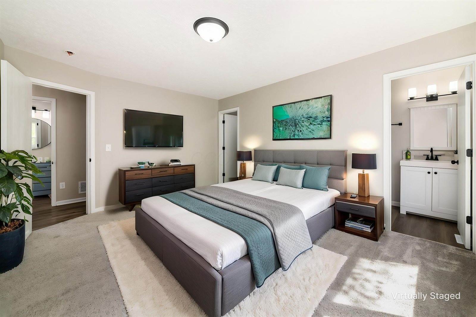 4729 Heatherton Drive, Columbus, OH 43229