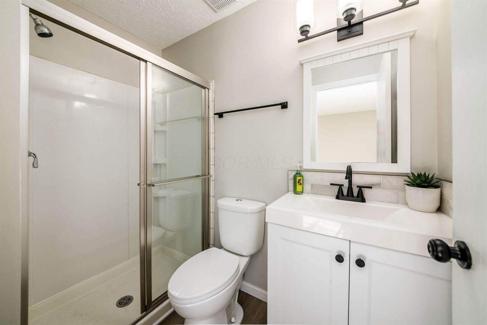 4729 Heatherton Drive, Columbus, OH 43229