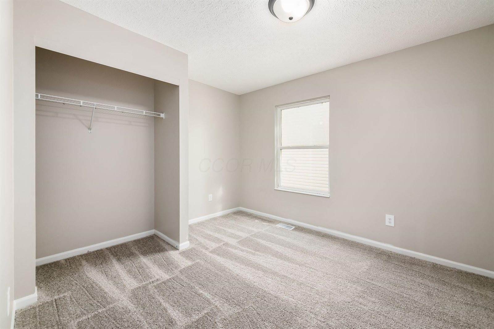 4729 Heatherton Drive, Columbus, OH 43229