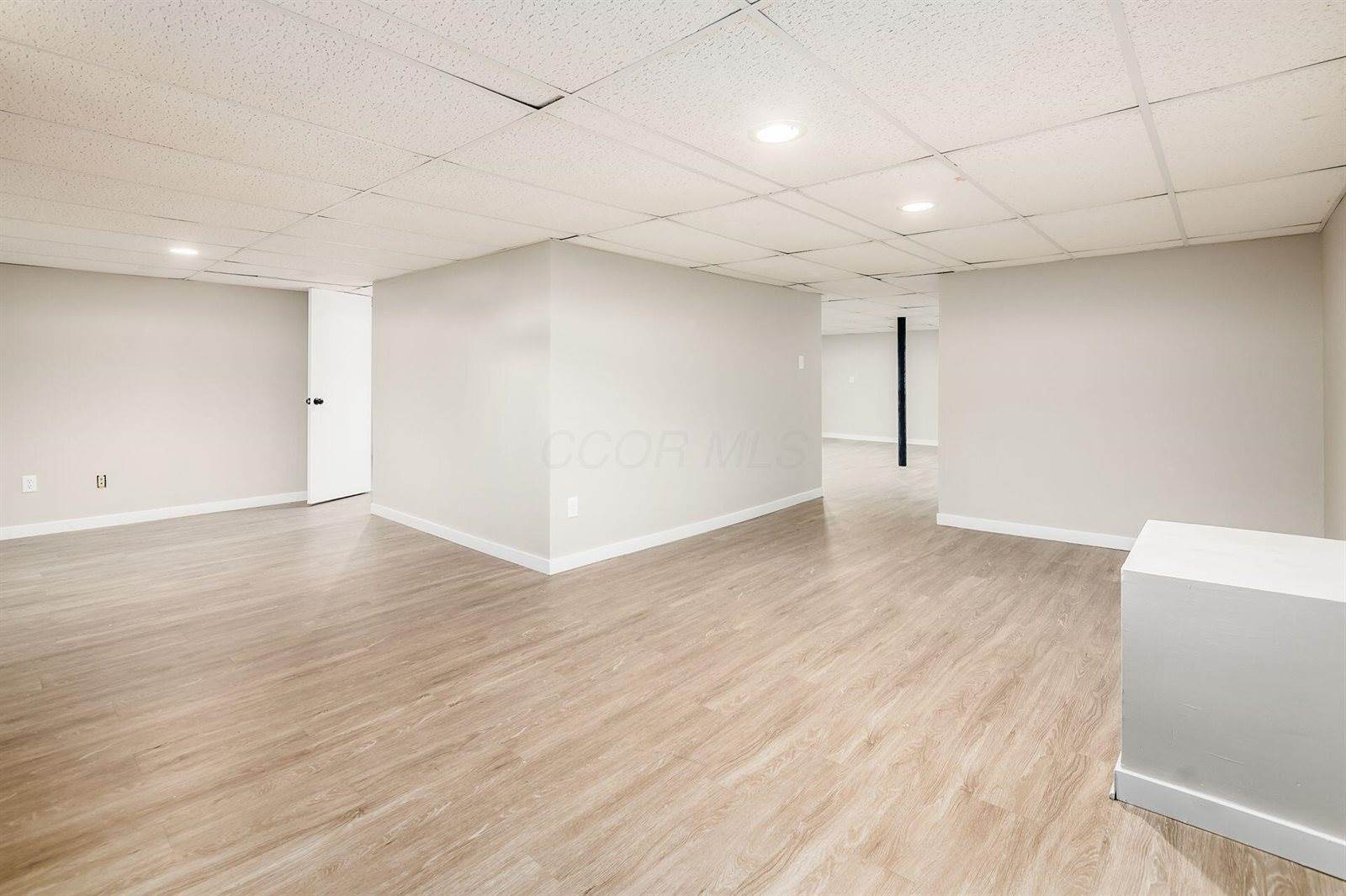 4729 Heatherton Drive, Columbus, OH 43229