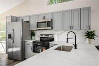 4729 Heatherton Drive, Columbus, OH 43229