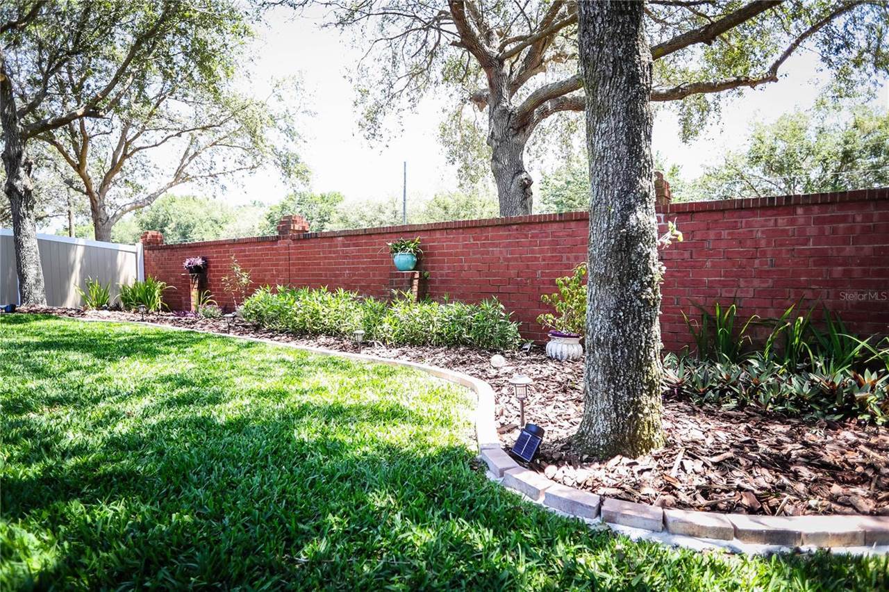 4793 Grassy Knoll Drive, Tavares, FL 32778