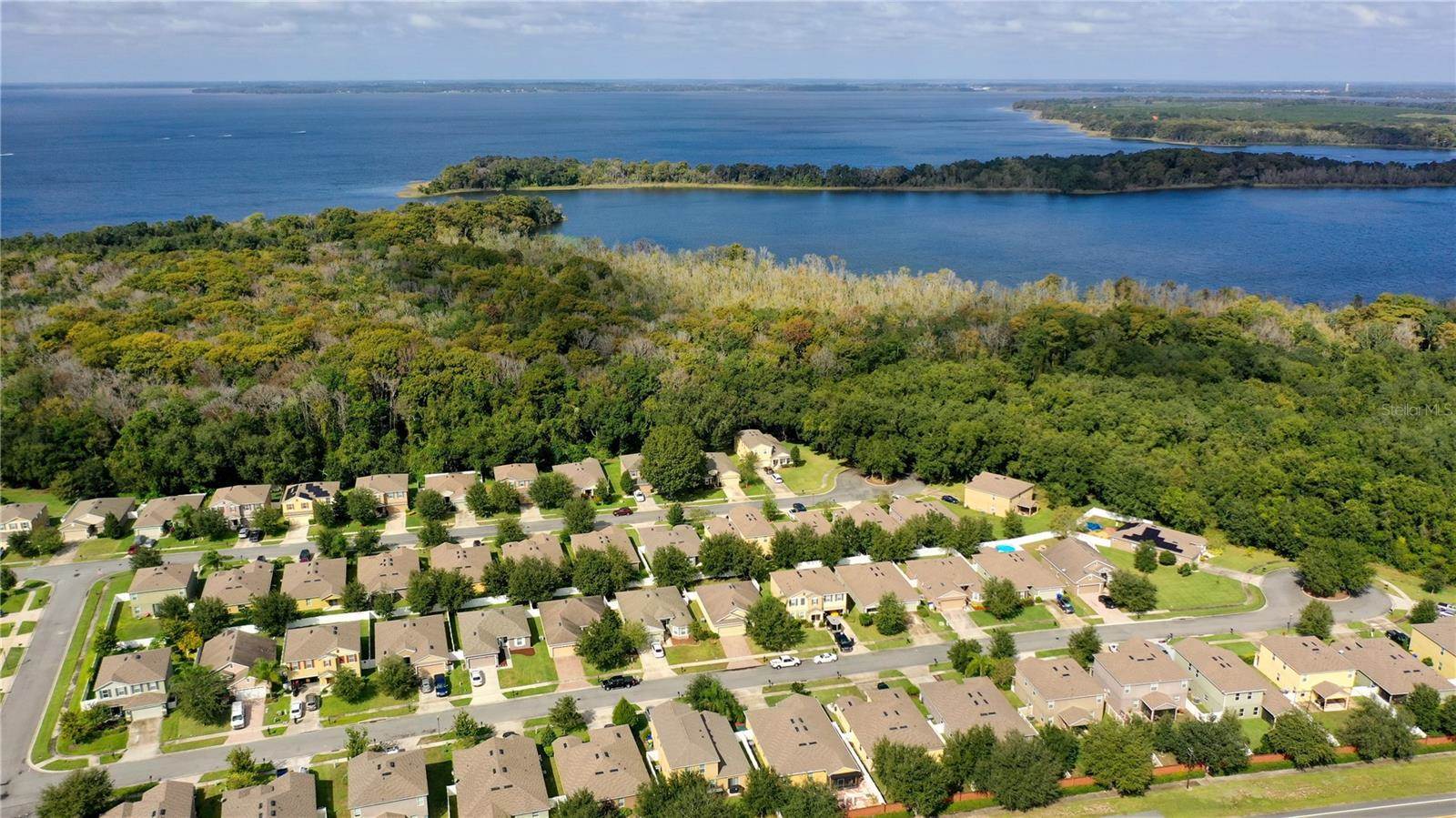 4793 Grassy Knoll Drive, Tavares, FL 32778