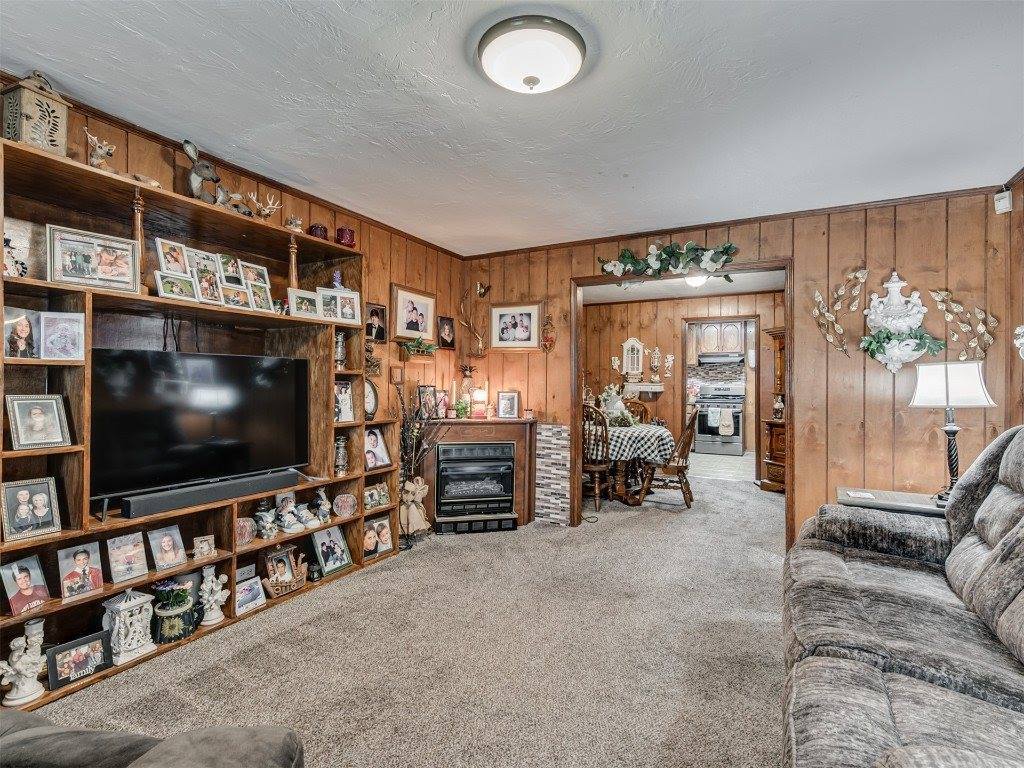 2101 North Pottenger Avenue, Shawnee, OK 74804