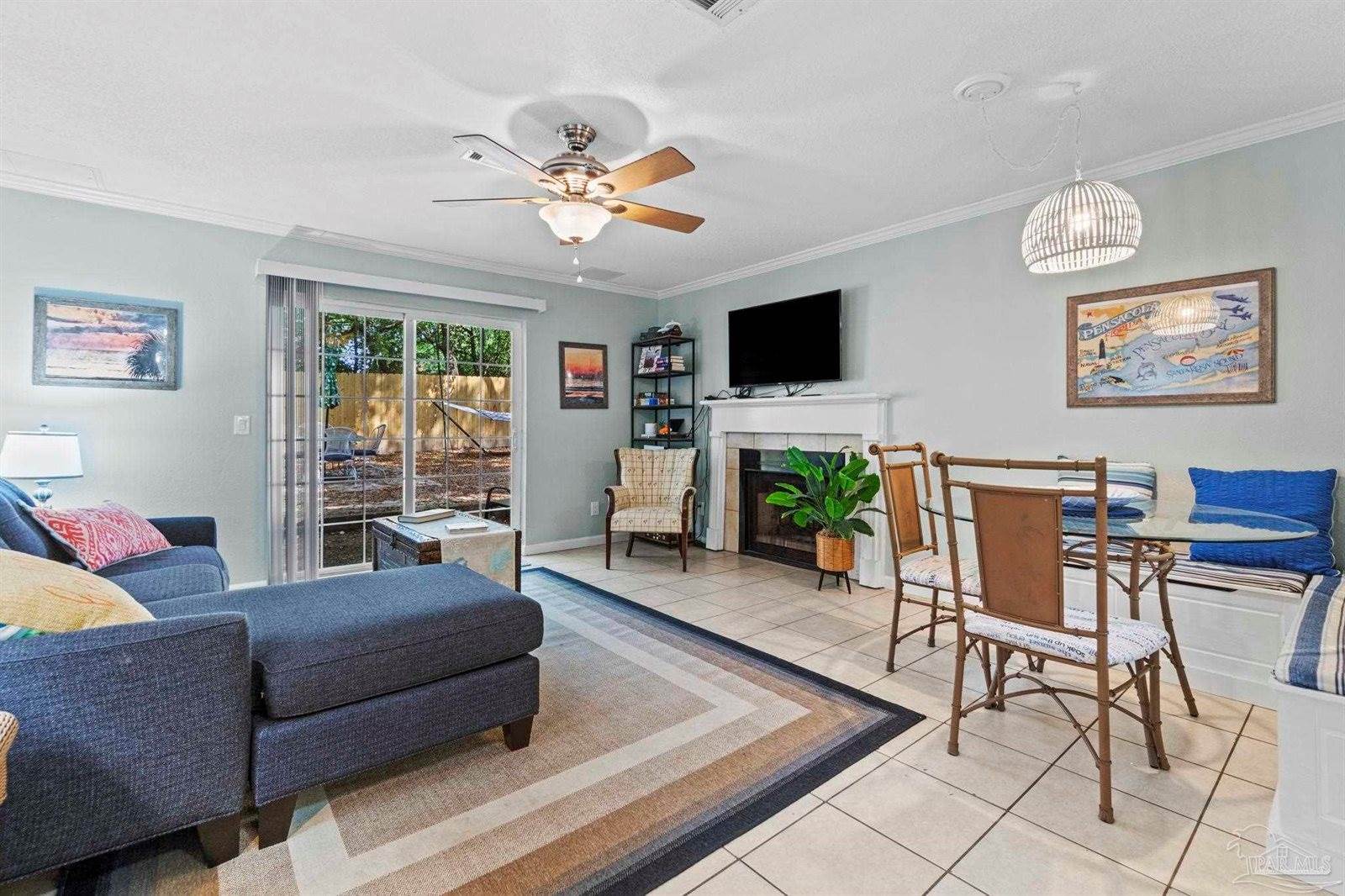 10100 Vixen Pl, Pensacola, FL 32514