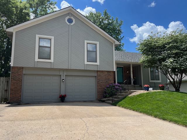 12703 W 66th Terrace, Shawnee, KS 66216