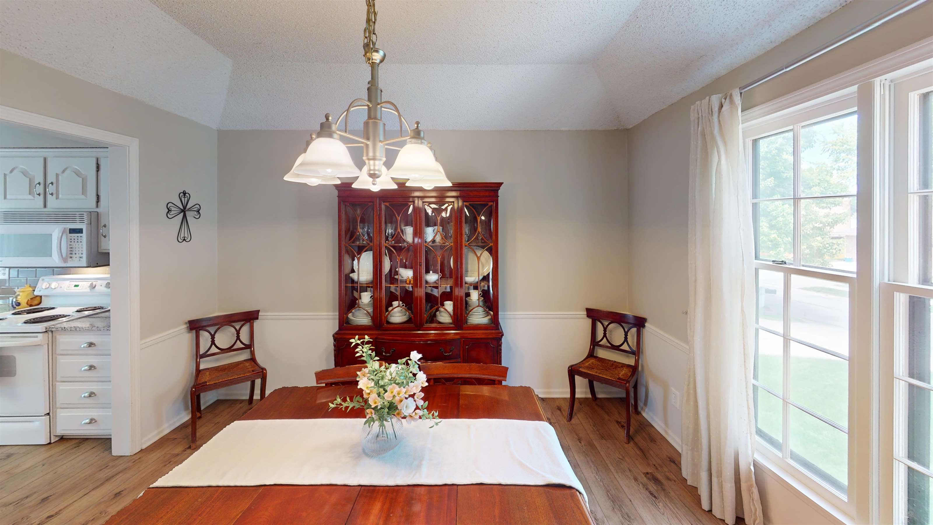 12703 W 66th Terrace, Shawnee, KS 66216