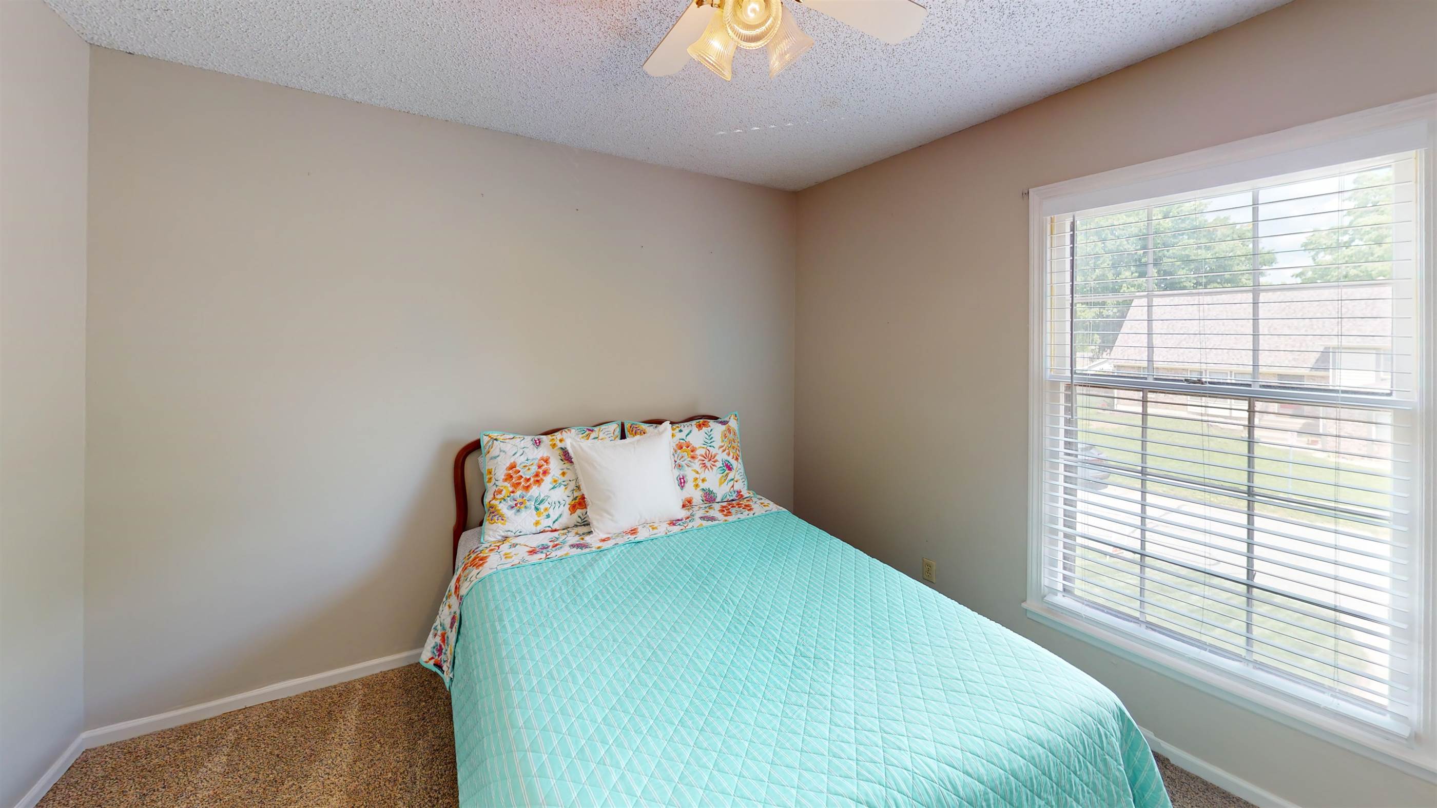 12703 W 66th Terrace, Shawnee, KS 66216