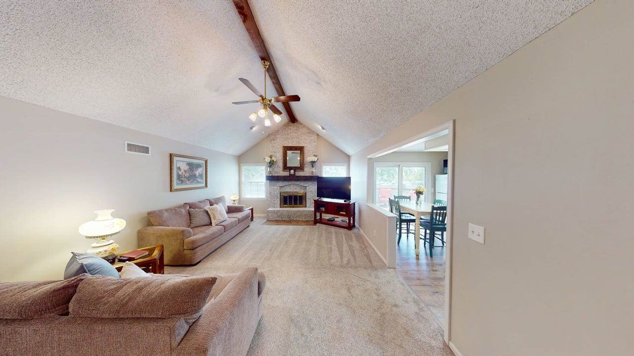 12703 W 66th Terrace, Shawnee, KS 66216