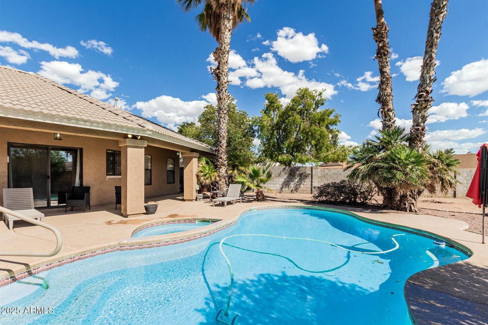 1207 East Clearview Drive, Casa Grande, AZ 85122