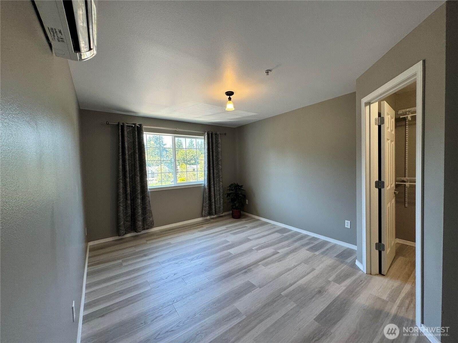 1407 Evergreen Park Drive SW, Olympia, WA 98502