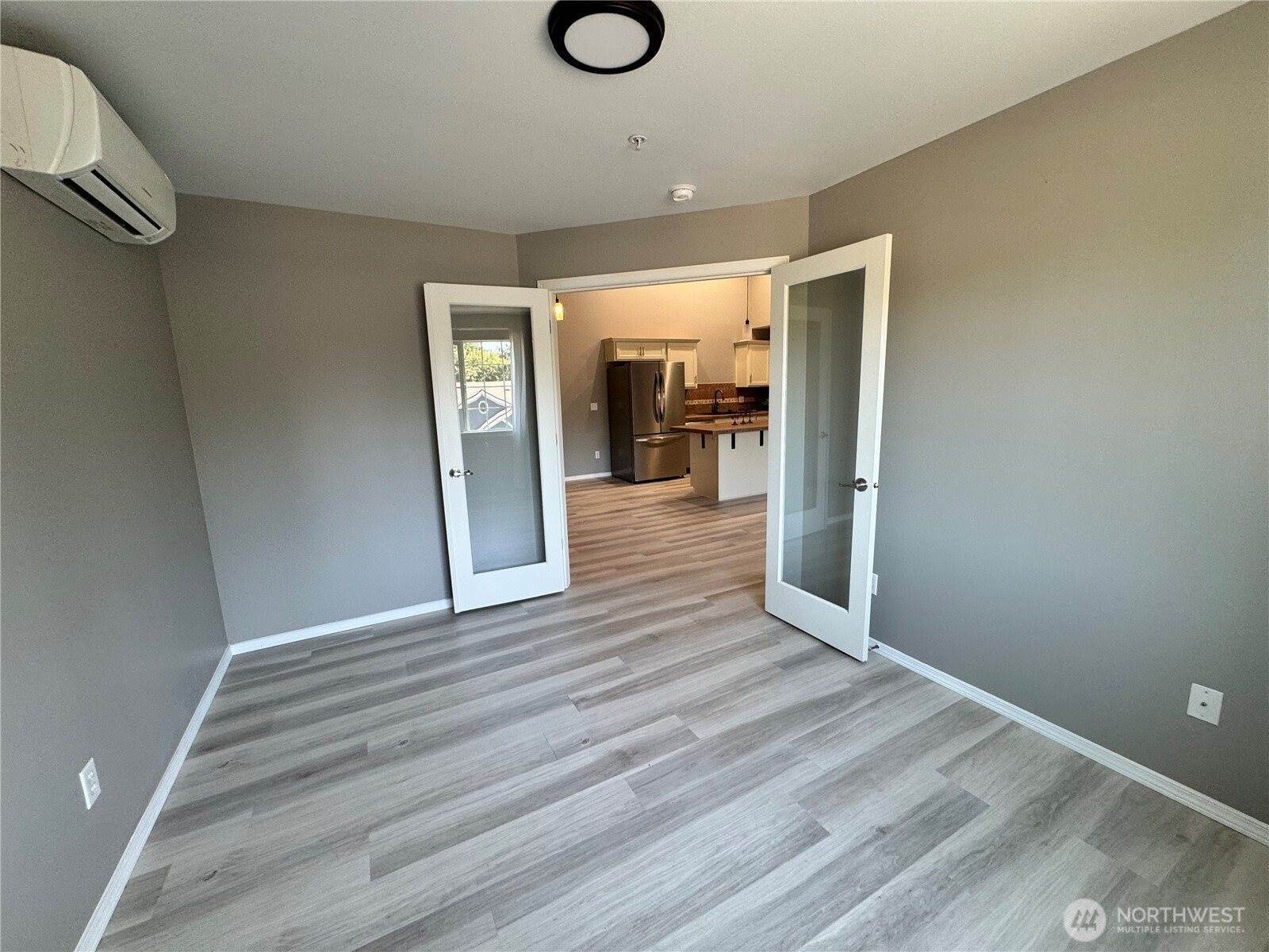 1407 Evergreen Park Drive SW, Olympia, WA 98502