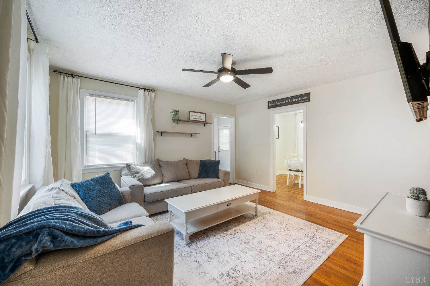 809 Westview Drive, Lynchburg, VA 24502