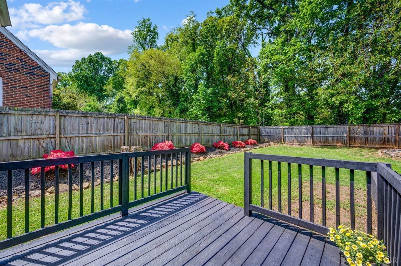 809 Westview Drive, Lynchburg, VA 24502