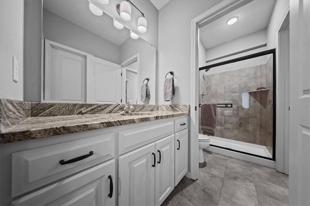 19521 West 100th Street, Lenexa, KS 66220