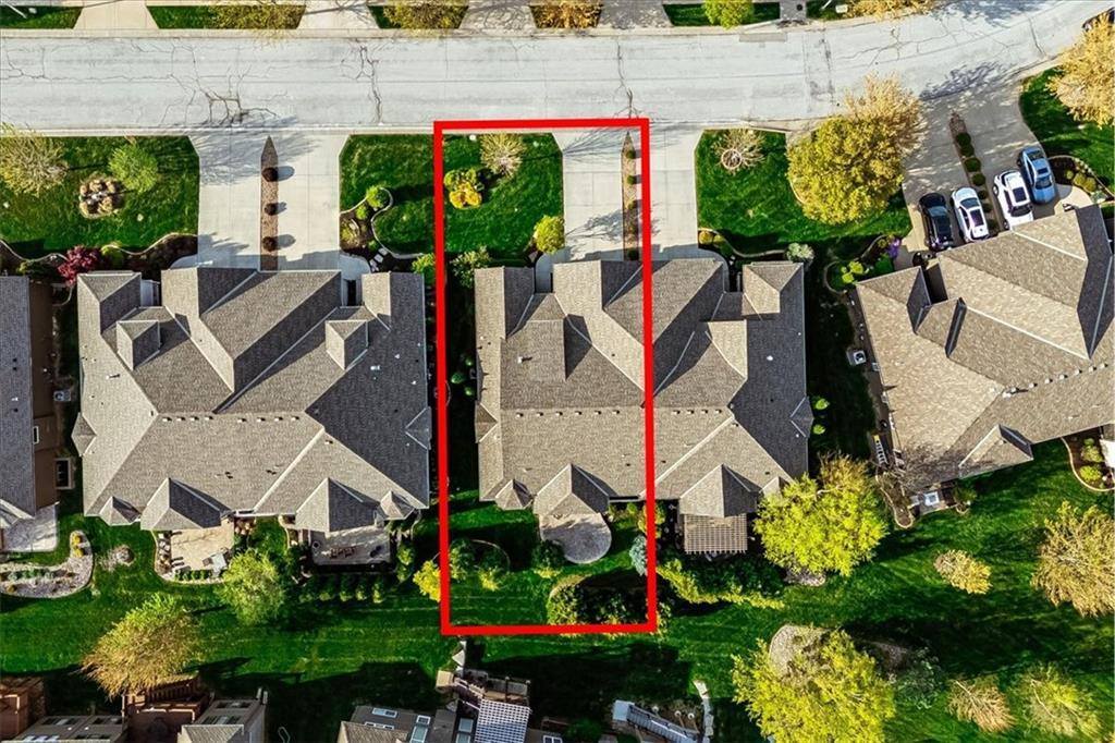 19521 West 100th Street, Lenexa, KS 66220