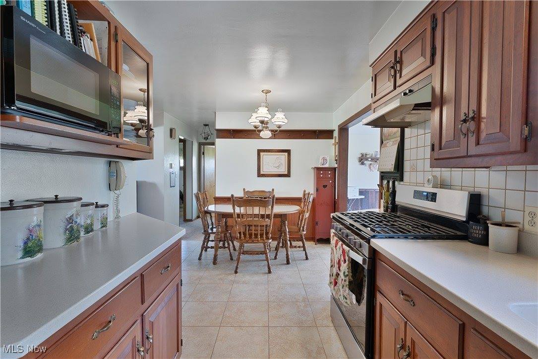 10245 Springfield Road, Poland, OH 44514