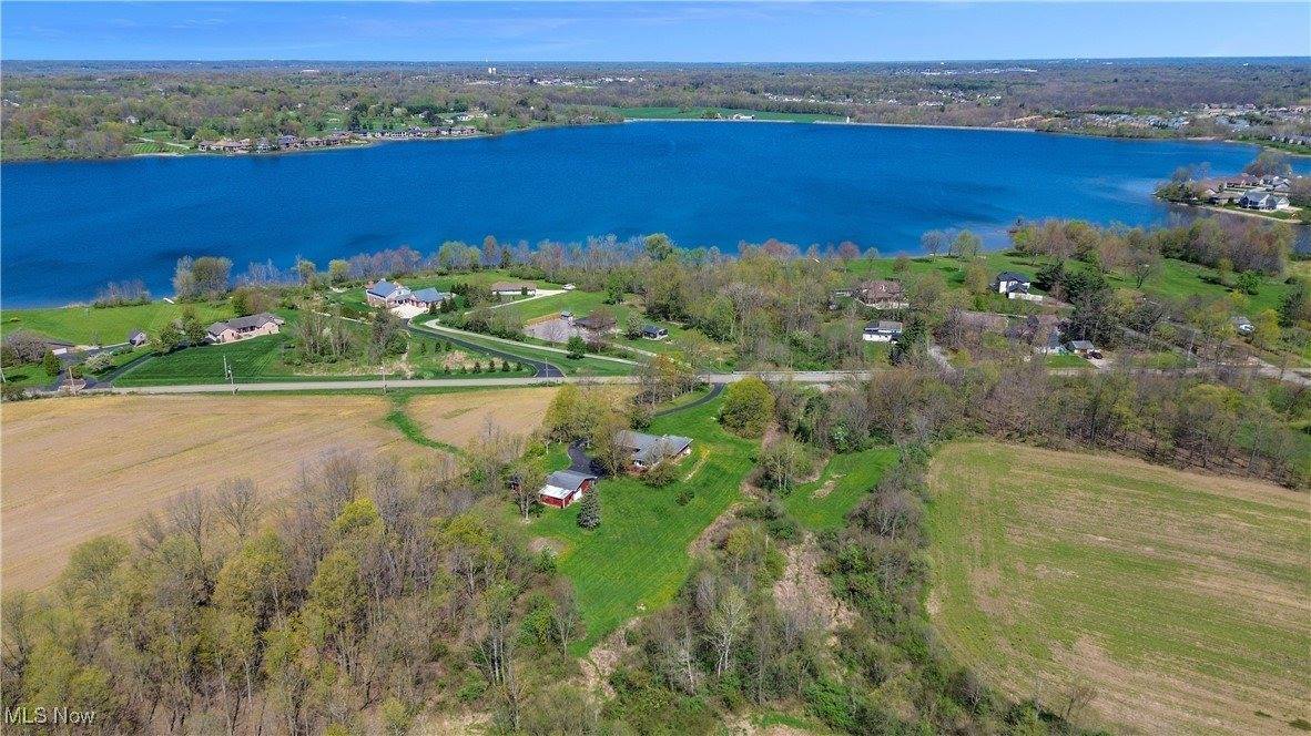 10245 Springfield Road, Poland, OH 44514