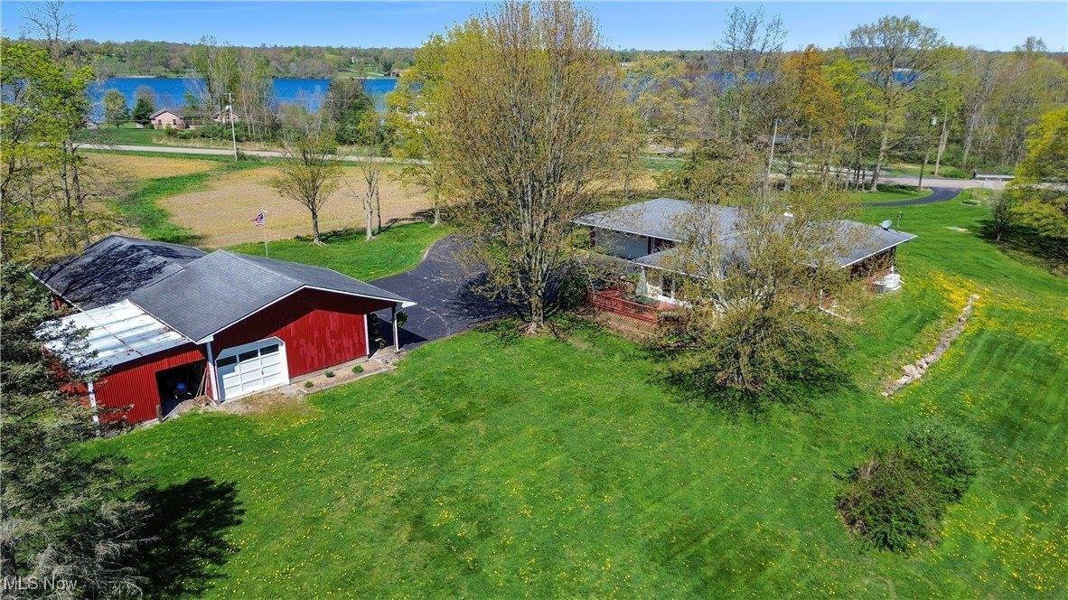 10245 Springfield Road, Poland, OH 44514