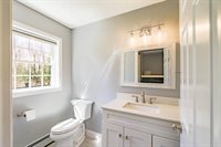 20 Birch Lane, Wales, ME 04280