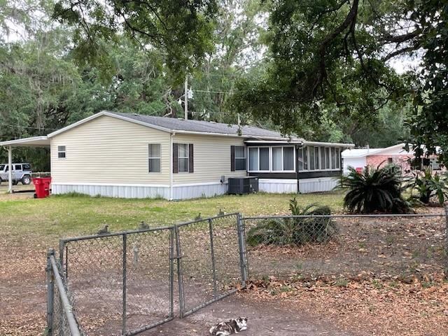 53 CR 401 S, Lake Panasoffkee, FL 33538