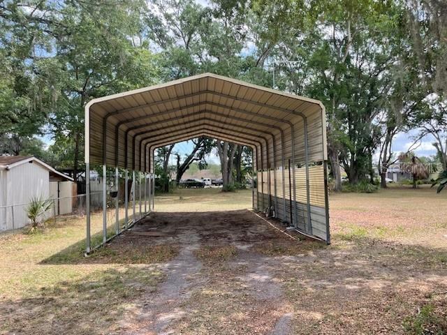 53 CR 401 S, Lake Panasoffkee, FL 33538
