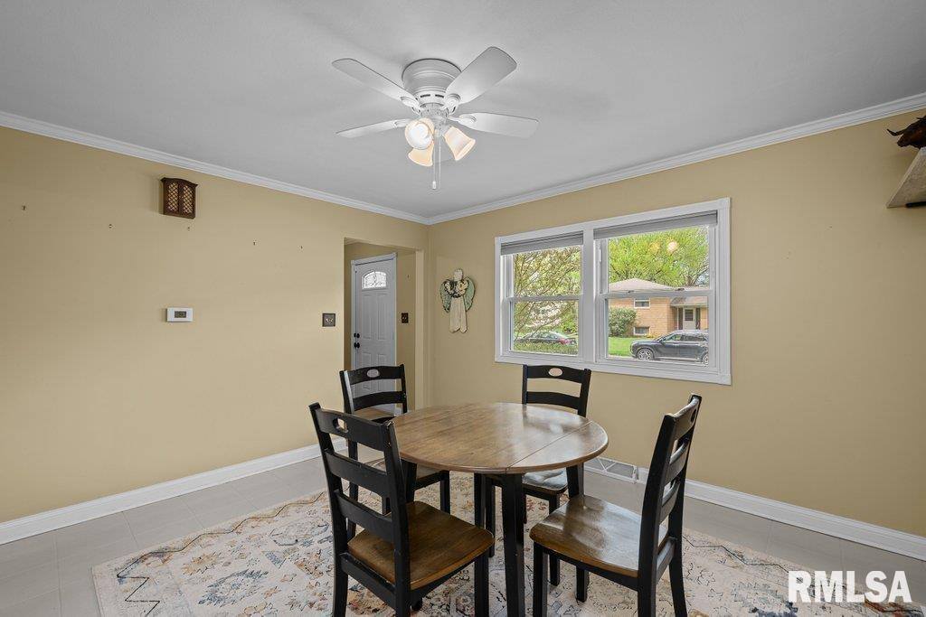 2380 5TH Street, East Moline, IL 61244