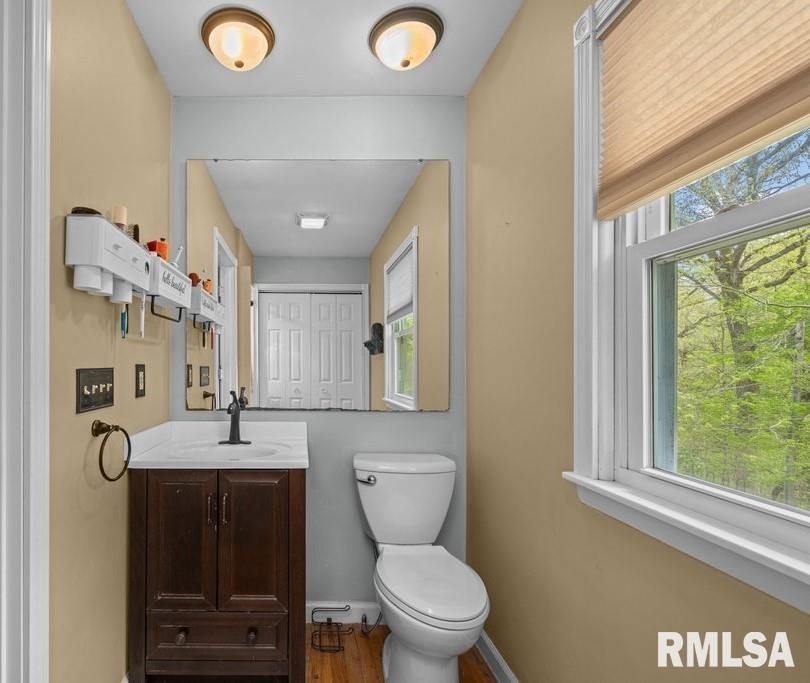 2380 5TH Street, East Moline, IL 61244