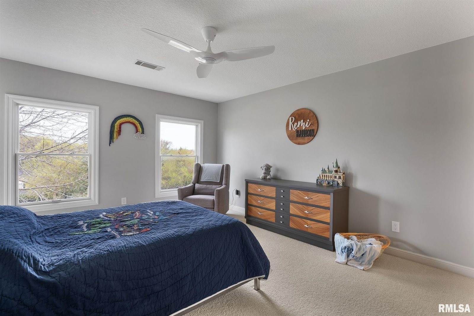 19036 251ST Avenue, Bettendorf, IA 52722