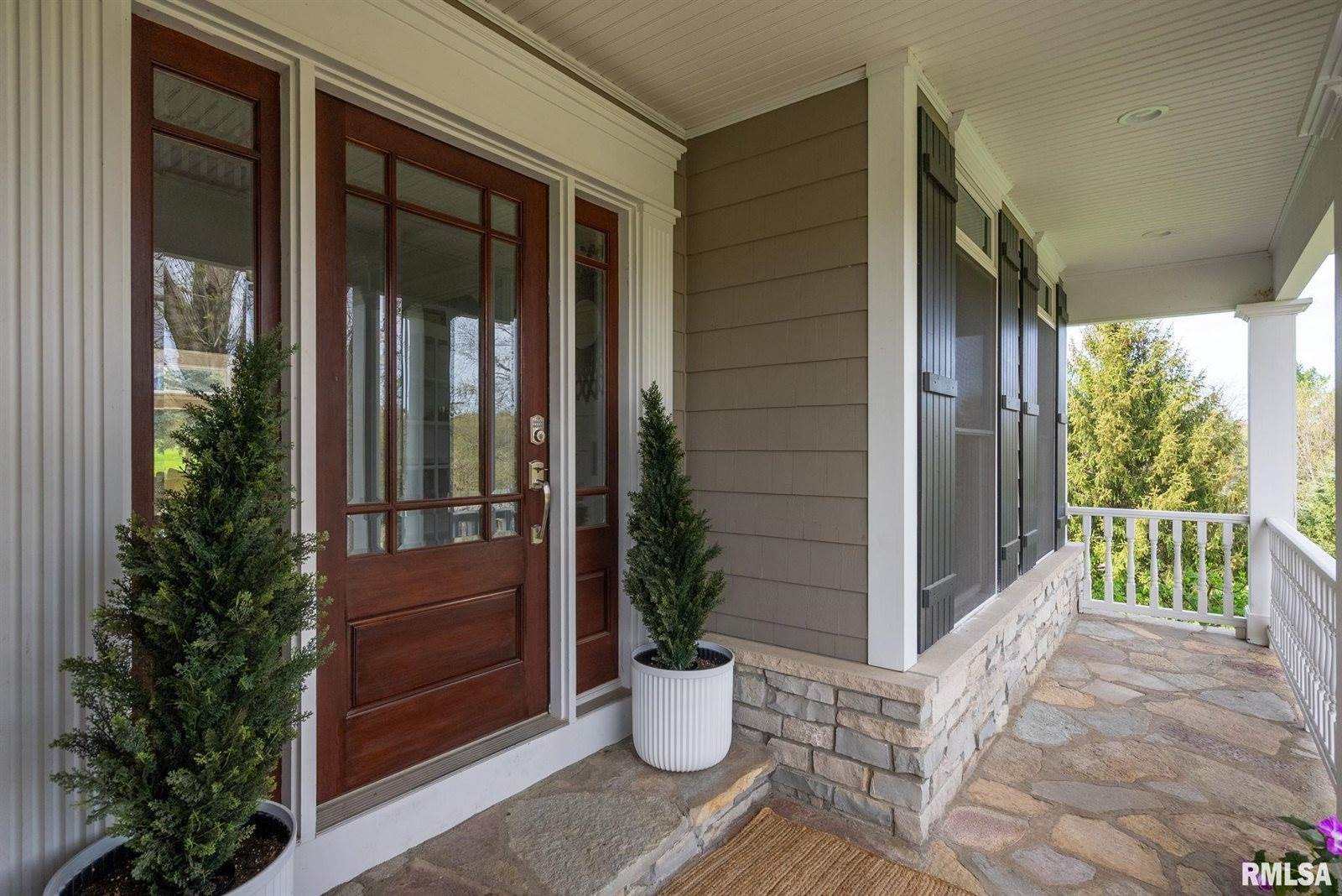 19036 251ST Avenue, Bettendorf, IA 52722