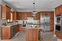 19036 251ST Avenue, Bettendorf, IA 52722