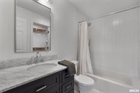 19036 251ST Avenue, Bettendorf, IA 52722