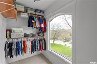 19036 251ST Avenue, Bettendorf, IA 52722