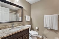 19036 251ST Avenue, Bettendorf, IA 52722