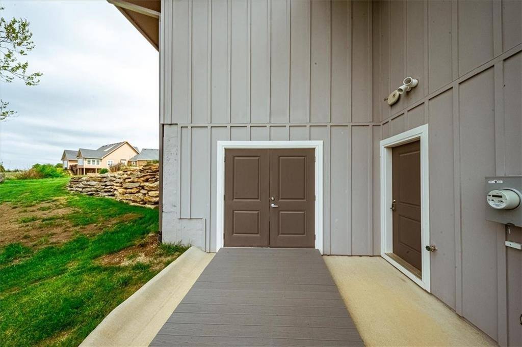 15267 161st Street, Bonner Springs, KS 66012