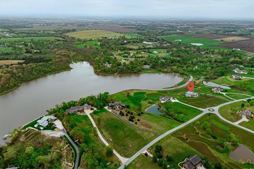 15267 161st Street, Bonner Springs, KS 66012