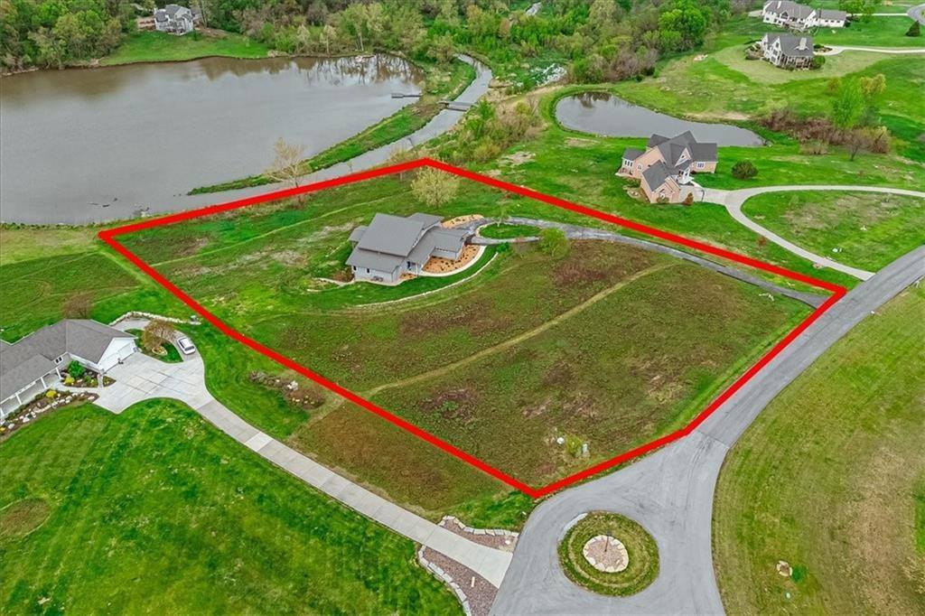 15267 161st Street, Bonner Springs, KS 66012